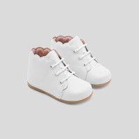 Baby girl pre-walker ankle boots