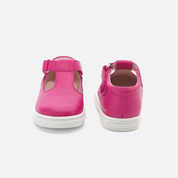 حذاء الاطفال تي بار من جلد للبنات